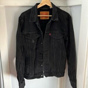 Levi’s trucker jacket in black denim